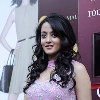 Raima Sen inagurates Gitanjali's Gold and Diamond ATM | Picture 109838